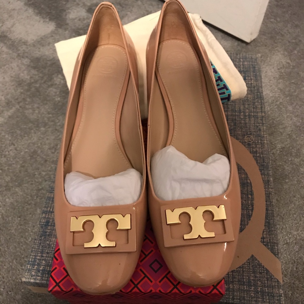 Tory Burch patent Gigi Pumps